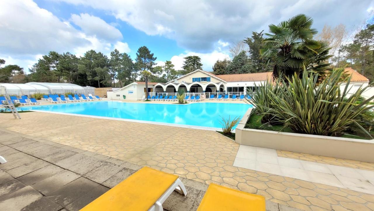 Belles Vacances En Bord De Mer Dans Camping 4 Etoiles Villa Saint-Jean-de-Monts Exteriör bild